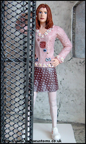 Willow - Front View