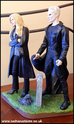 Bodyguard Spike and Buffy - Sasha's Custom Figures
