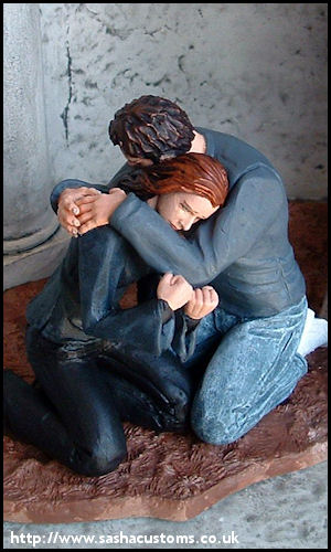 Willow and Xander - Front View