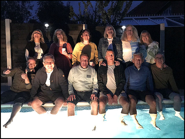 Pool Powell - Pool Party