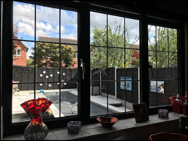 Pool Powell - Window